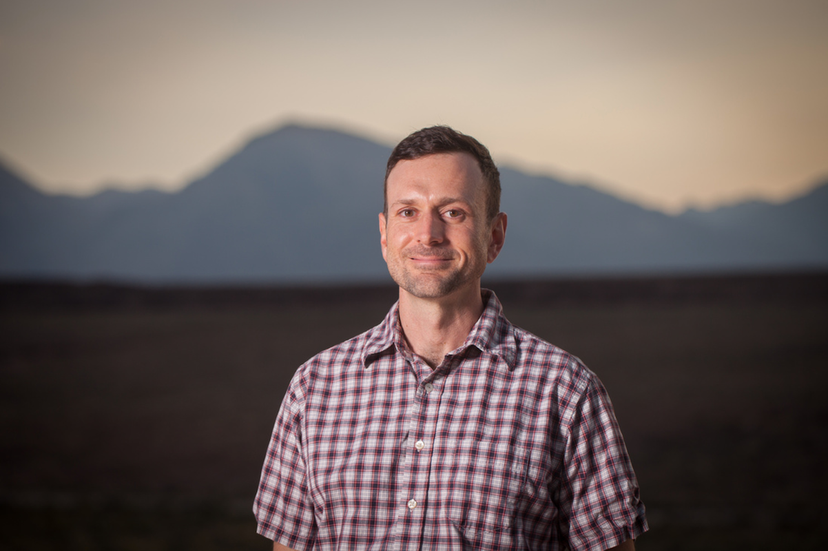 Stephen Muchovej with the Eastern Sierra behind him